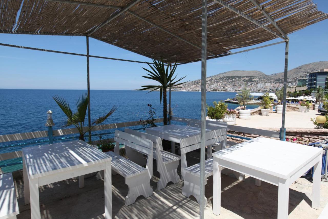 Blue Bay Hotel Саранде Екстериор снимка