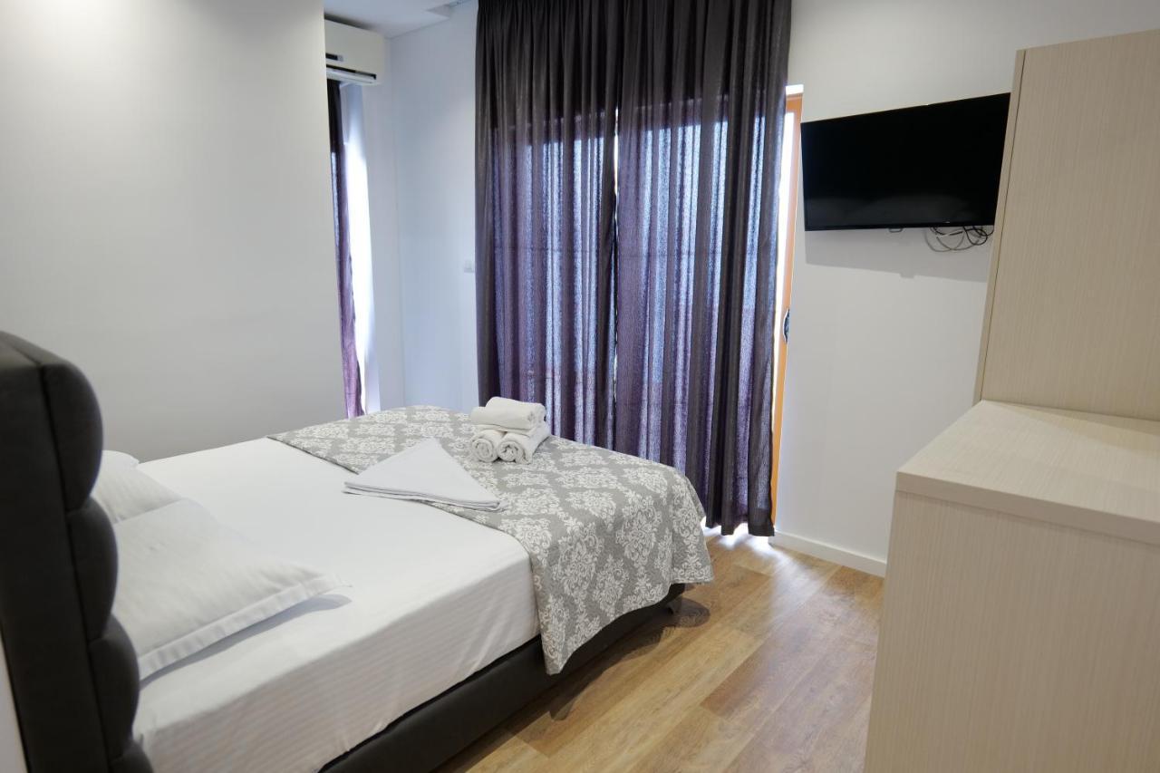 Blue Bay Hotel Саранде Екстериор снимка