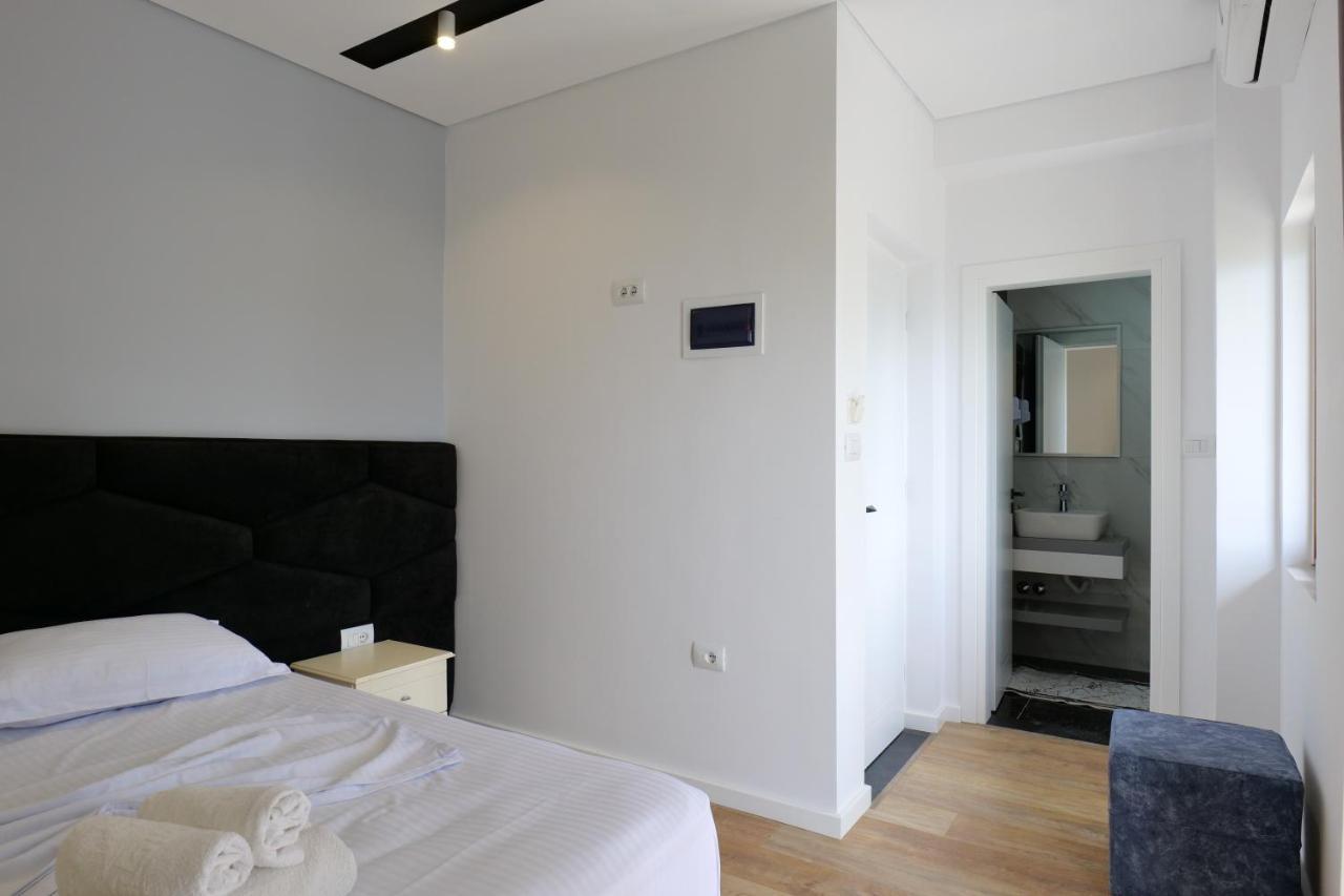 Blue Bay Hotel Саранде Екстериор снимка