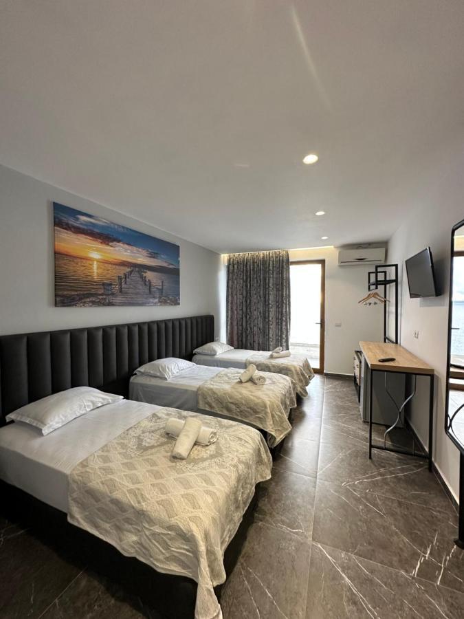 Blue Bay Hotel Саранде Екстериор снимка